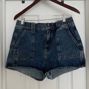 Urban Outfitters women’s high waisted denim shorts
